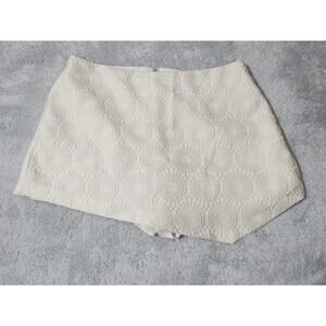Kensie Textured Asymmetrical Zip Skort or Skirted Shorts, Size S